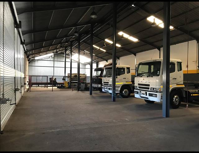 1,750M² FACTORY TO LET IN PAROW CENTRAL